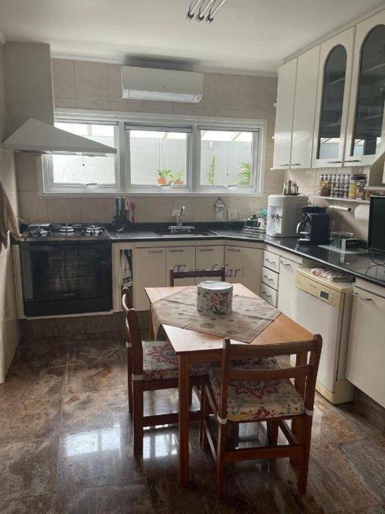 Casa, 3 quartos, 200 m² - Foto 13