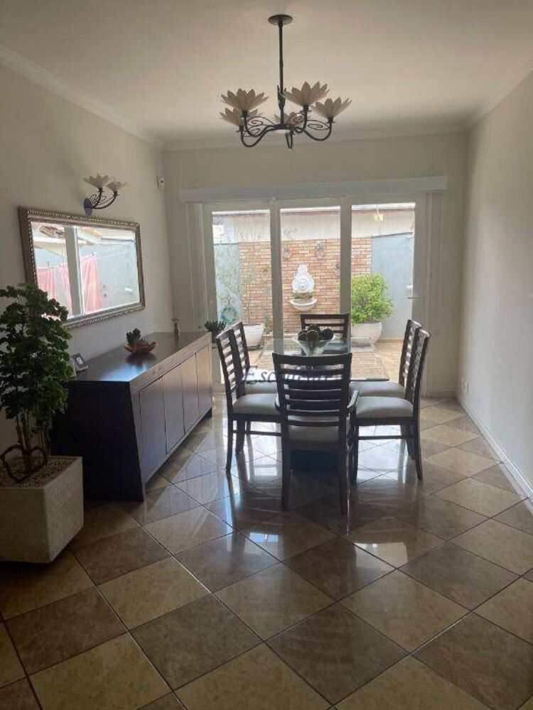Casa, 3 quartos, 200 m² - Foto 10