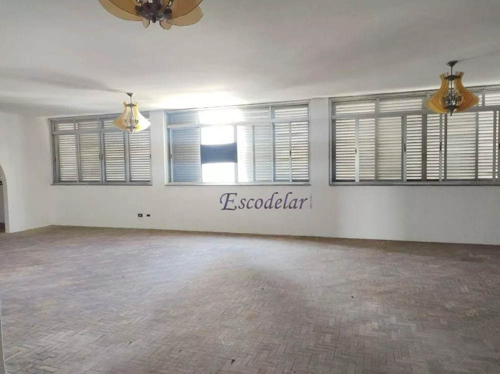 Apartamento para alugar com 3 quartos, 281m² - Foto 1