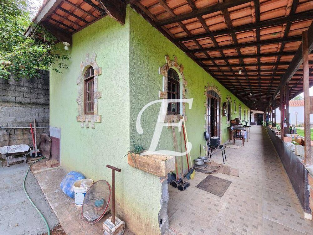 Chácara, 3 quartos, 1000 m² - Foto 1