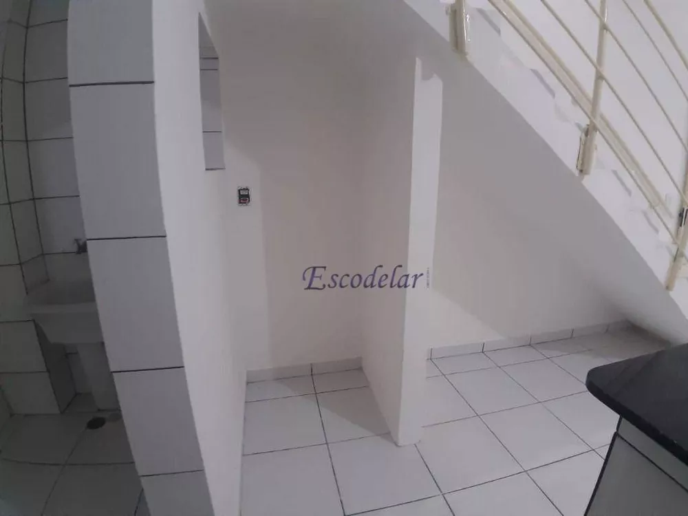 Sobrado para alugar com 2 quartos, 50m² - Foto 8