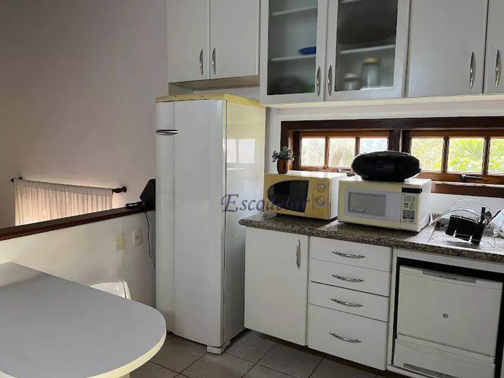 Casa de Condomínio à venda com 3 quartos, 435m² - Foto 3