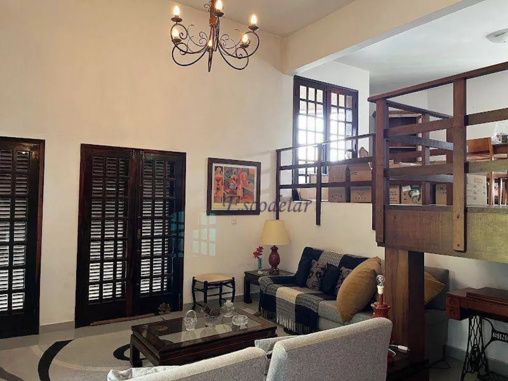 Casa de Condomínio à venda com 3 quartos, 435m² - Foto 5