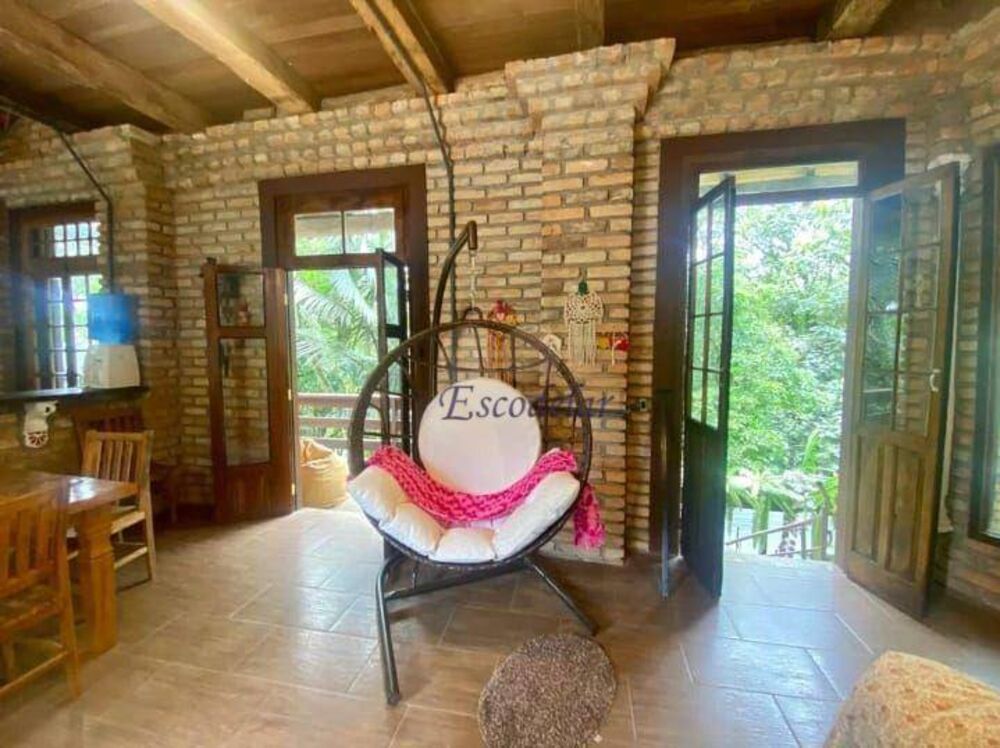 Casa, 3 quartos, 240 m² - Foto 11