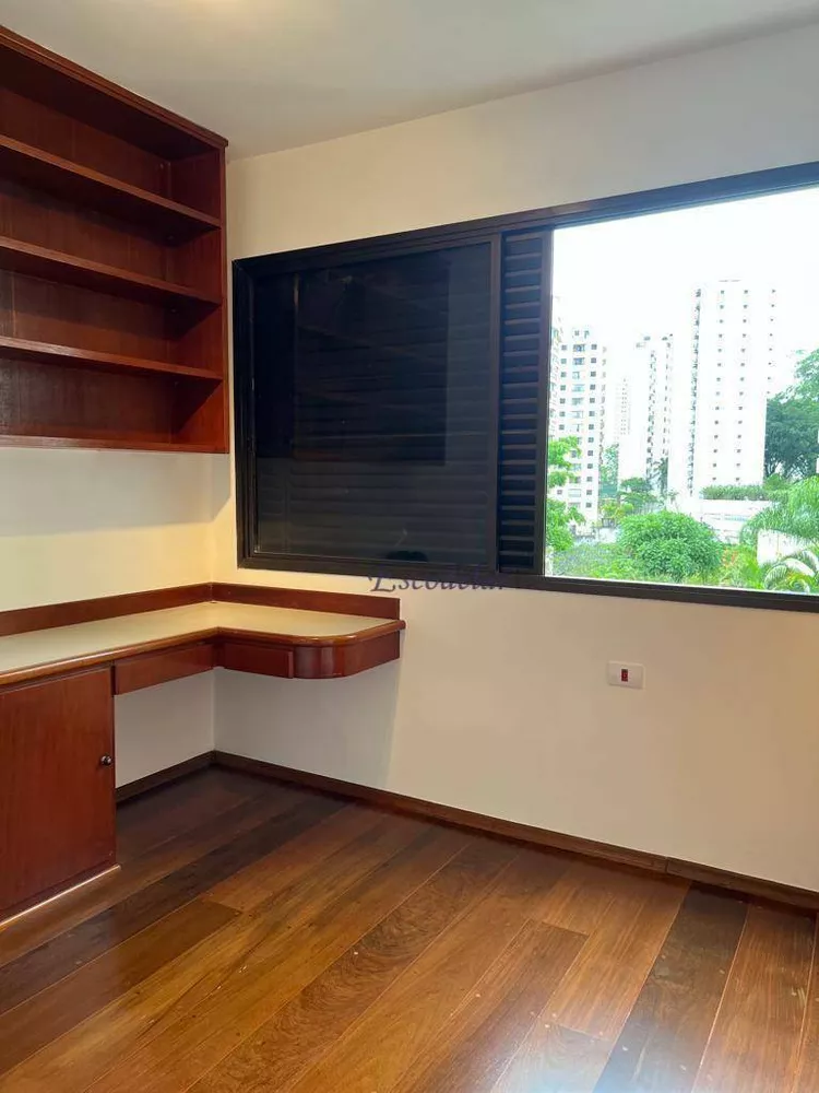 Apartamento à venda com 4 quartos, 170m² - Foto 6