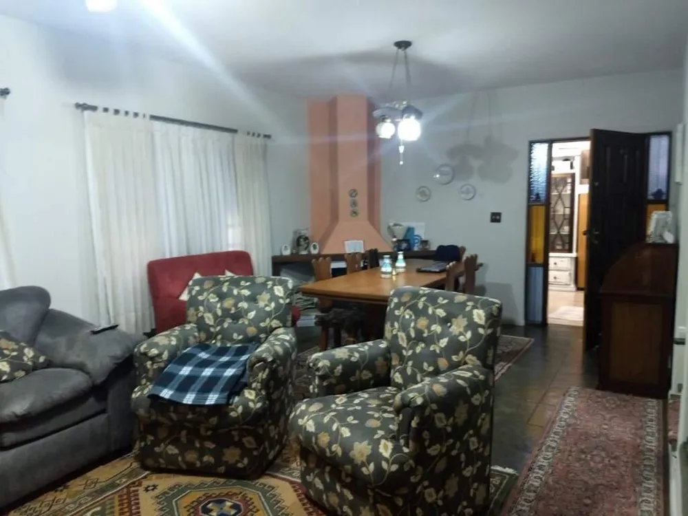 Sobrado, 3 quartos, 400 m² - Foto 1