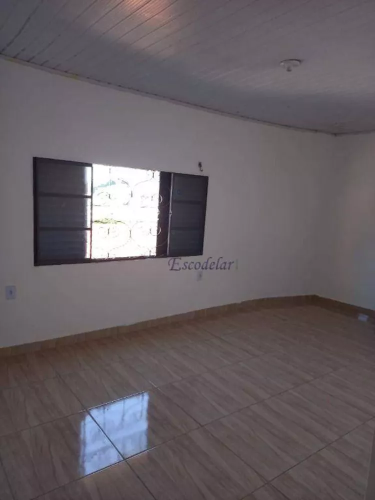 Sobrado à venda com 2 quartos, 195m² - Foto 4