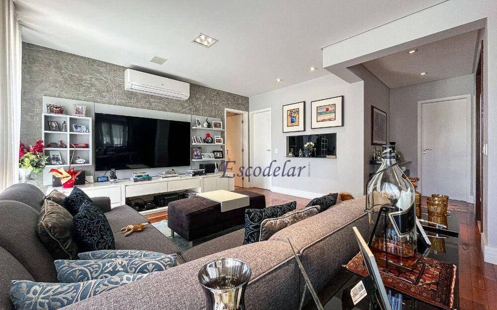 Apartamento, 4 quartos, 232 m² - Foto 2