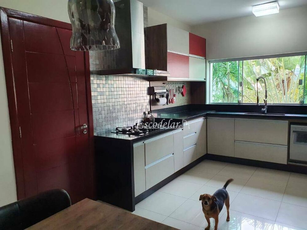 Casa, 3 quartos, 450 m² - Foto 2