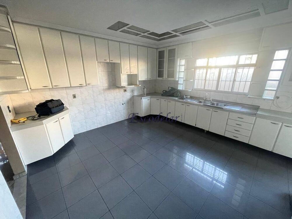 Sobrado, 8 quartos, 320 m² - Foto 5