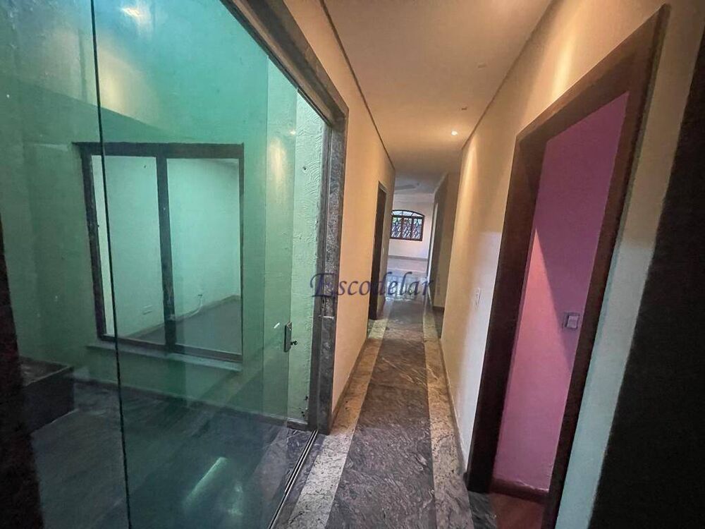 Sobrado, 8 quartos, 320 m² - Foto 12