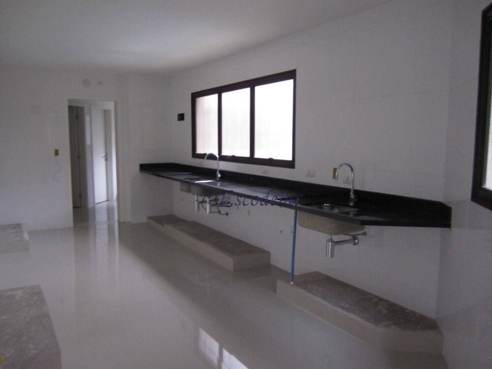 Apartamento, 3 quartos, 210 m² - Foto 2