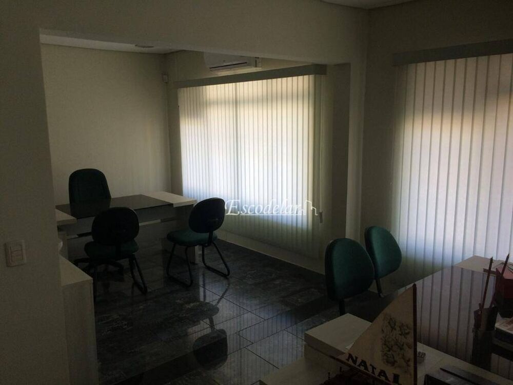 Sobrado, 13 quartos, 491 m² - Foto 4