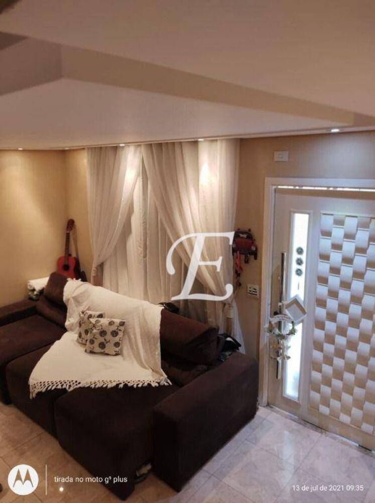Sobrado à venda com 3 quartos, 140m² - Foto 1