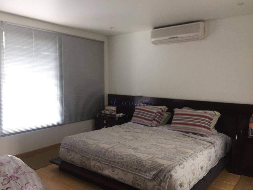 Casa, 3 quartos, 280 m² - Foto 1