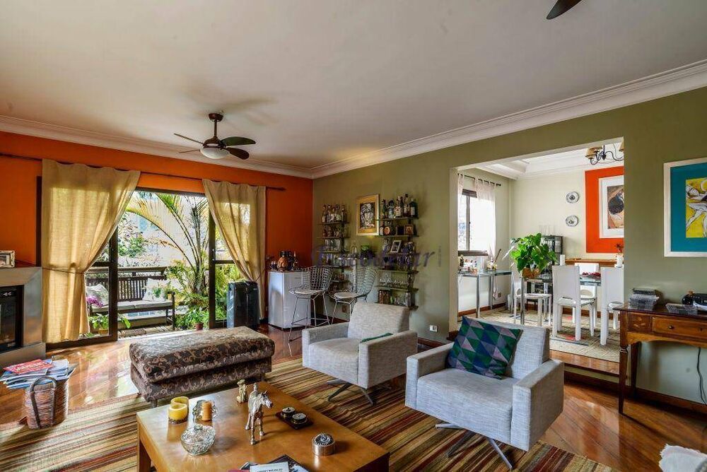 Apartamento, 3 quartos, 200 m² - Foto 1