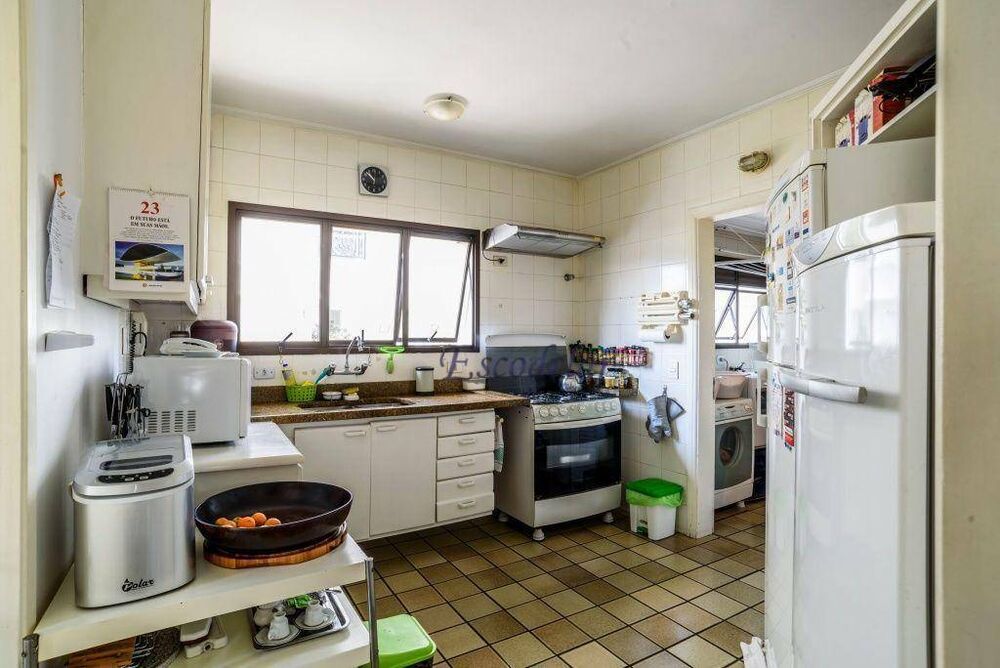 Apartamento, 3 quartos, 200 m² - Foto 2