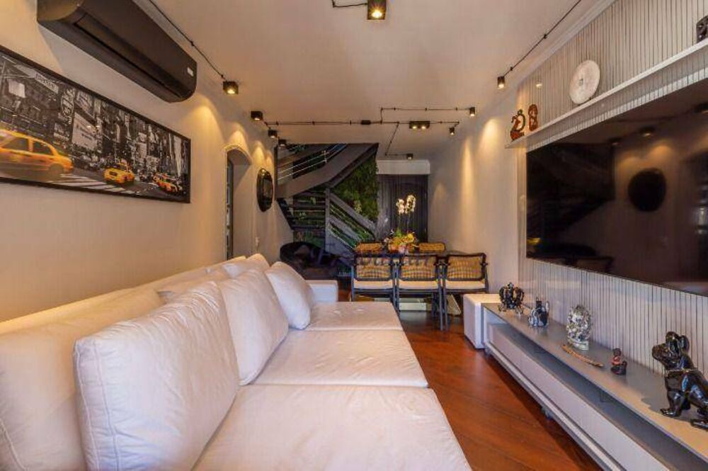 Cobertura à venda com 2 quartos, 150m² - Foto 4