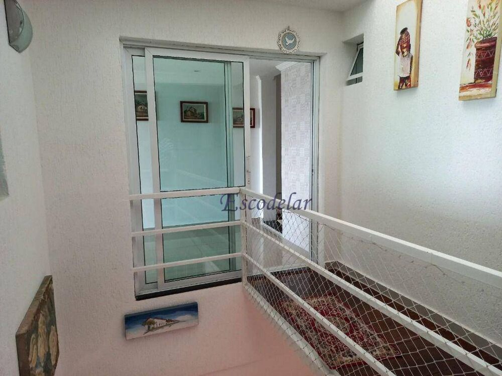 Sobrado, 3 quartos, 252 m² - Foto 1