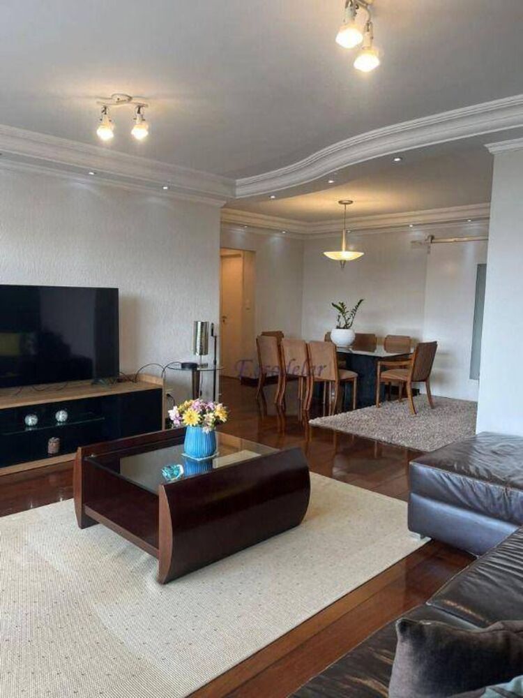 Apartamento, 3 quartos, 224 m² - Foto 1