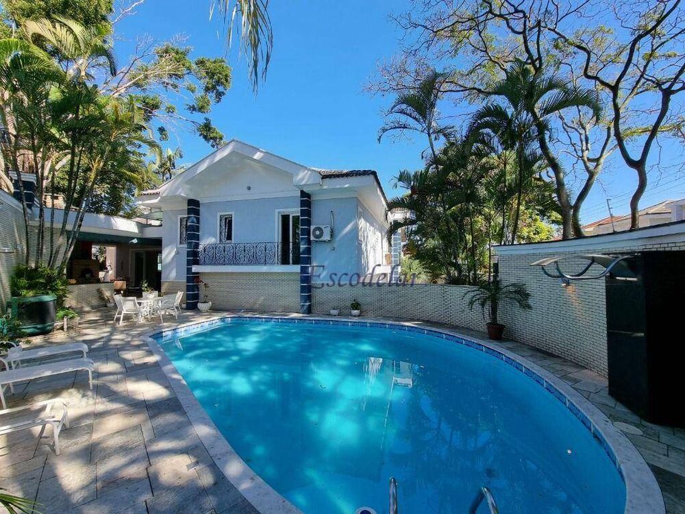 Sobrado, 4 quartos, 357 m² - Foto 1