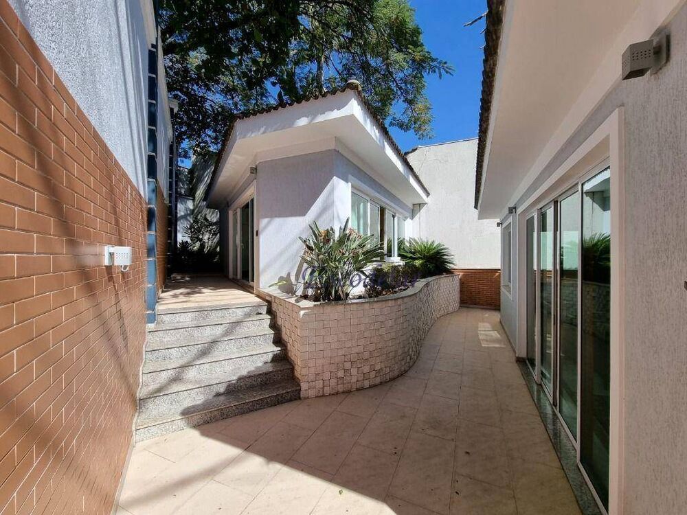 Sobrado, 4 quartos, 357 m² - Foto 8