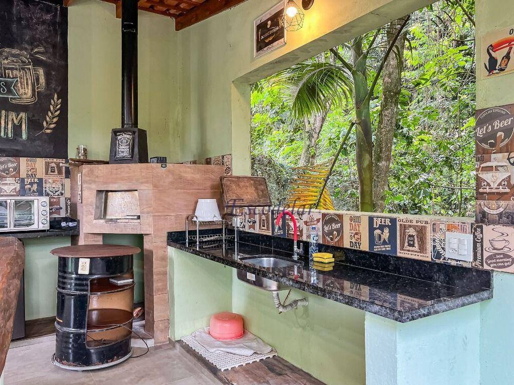 Casa, 7 quartos, 360 m² - Foto 1