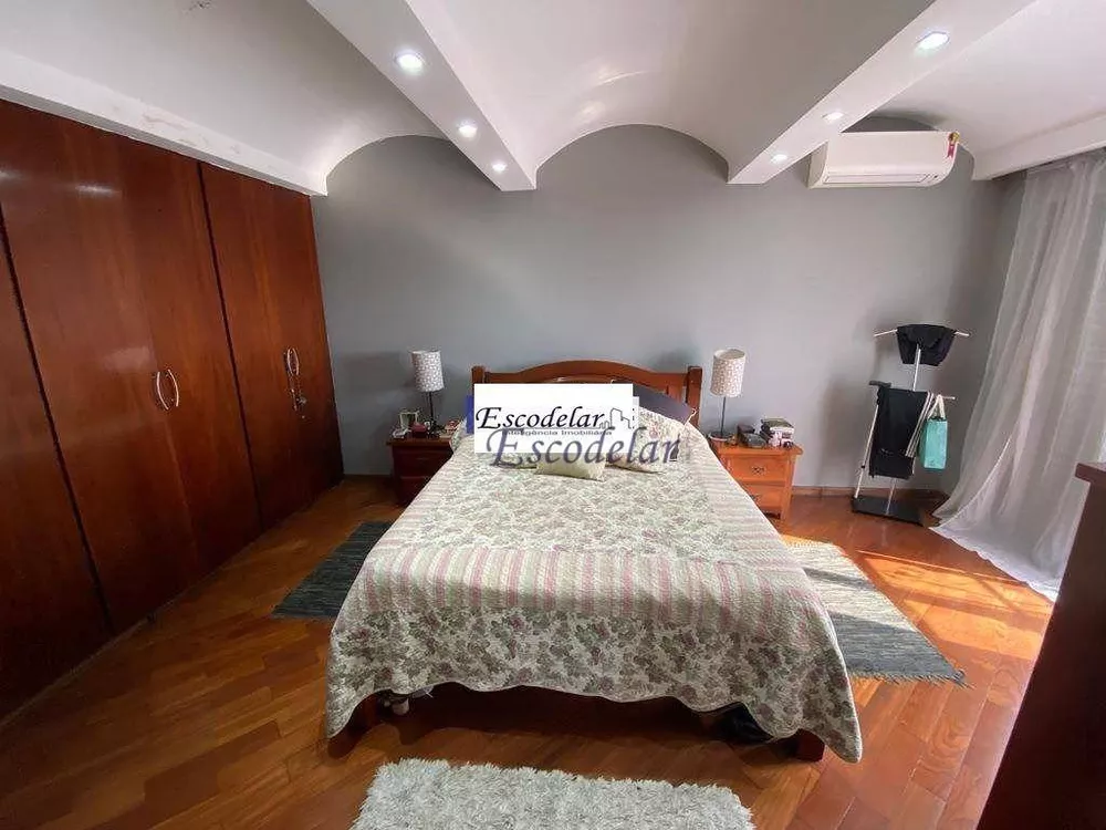 Sobrado à venda com 5 quartos, 350m² - Foto 11