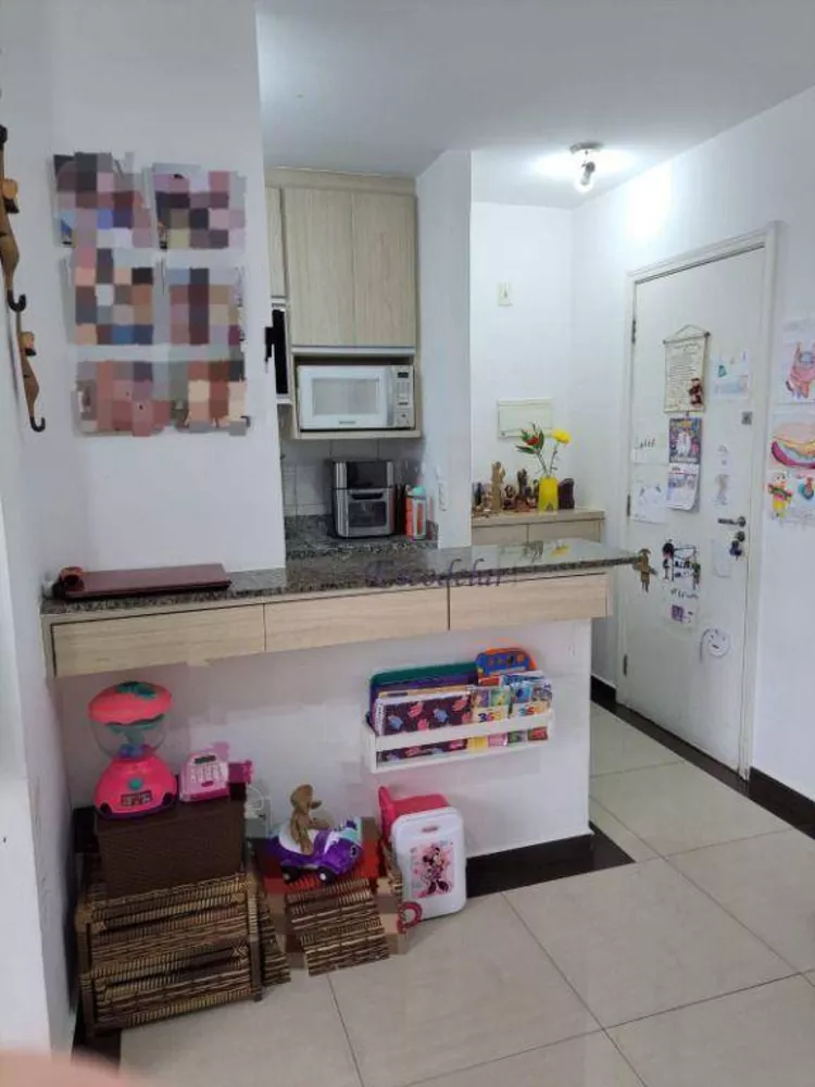 Apartamento à venda com 2 quartos, 52m² - Foto 11