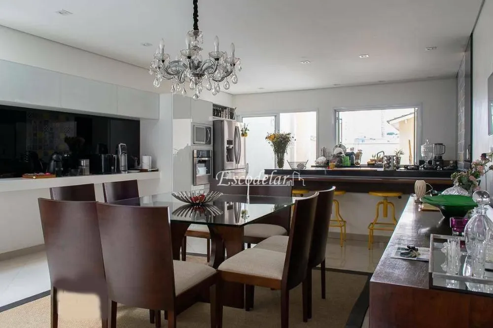 Sobrado, 3 quartos, 417 m² - Foto 2