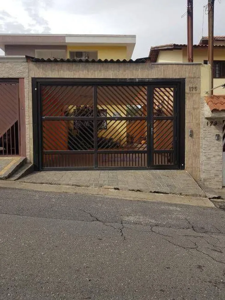 Casa, 3 quartos, 142 m² - Foto 1