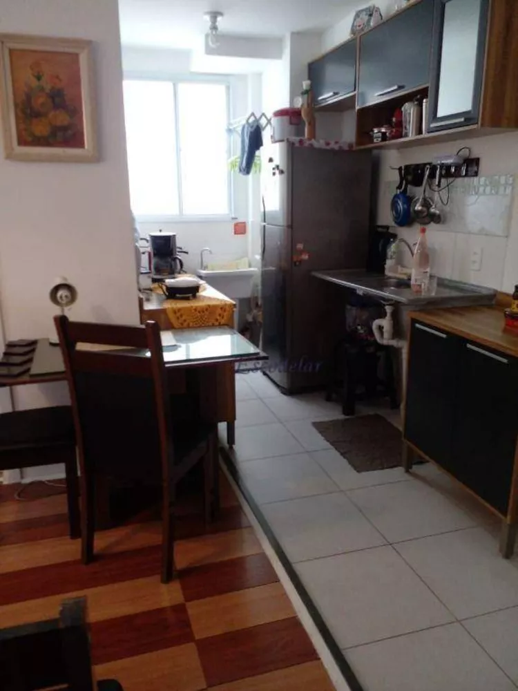 Apartamento à venda com 2 quartos, 34m² - Foto 2