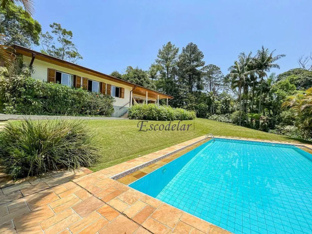 Casa de Condomínio à venda com 5 quartos, 327m² - Foto 1