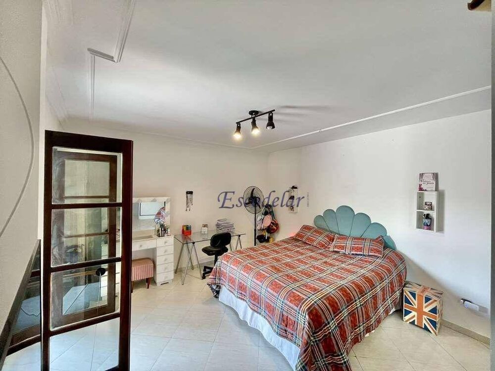 Casa de Condomínio à venda com 3 quartos, 280m² - Foto 27