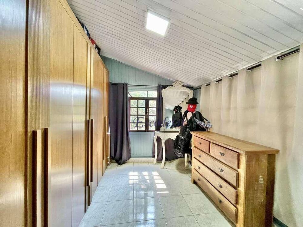 Casa de Condomínio à venda com 3 quartos, 280m² - Foto 34