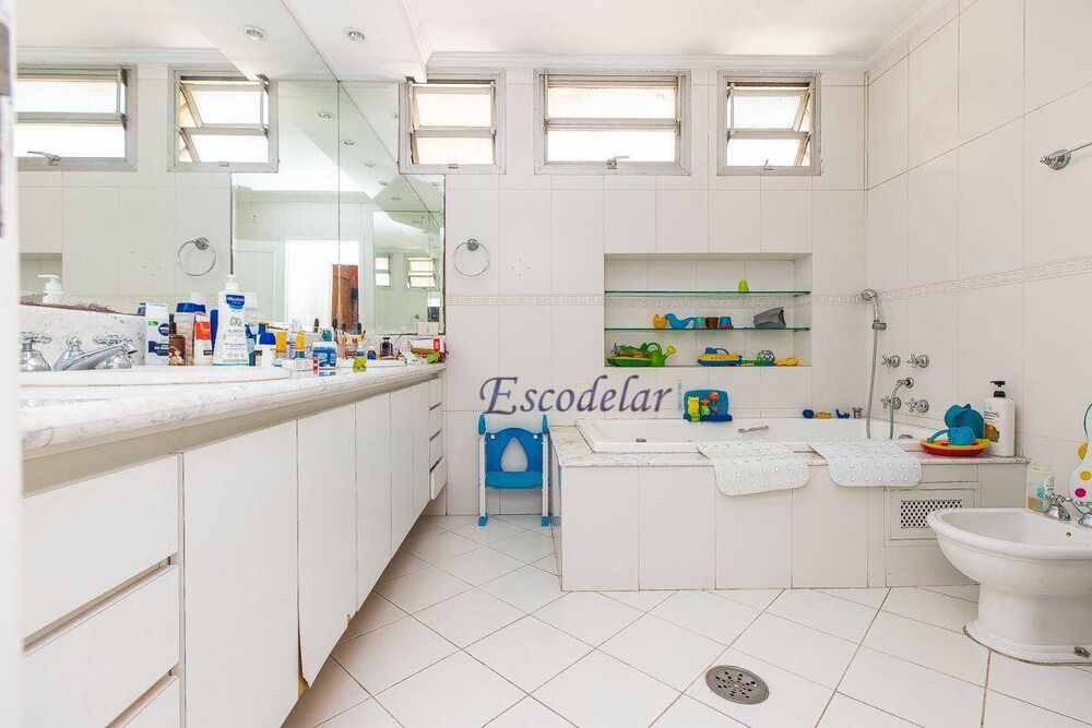 Apartamento à venda com 4 quartos, 335m² - Foto 36