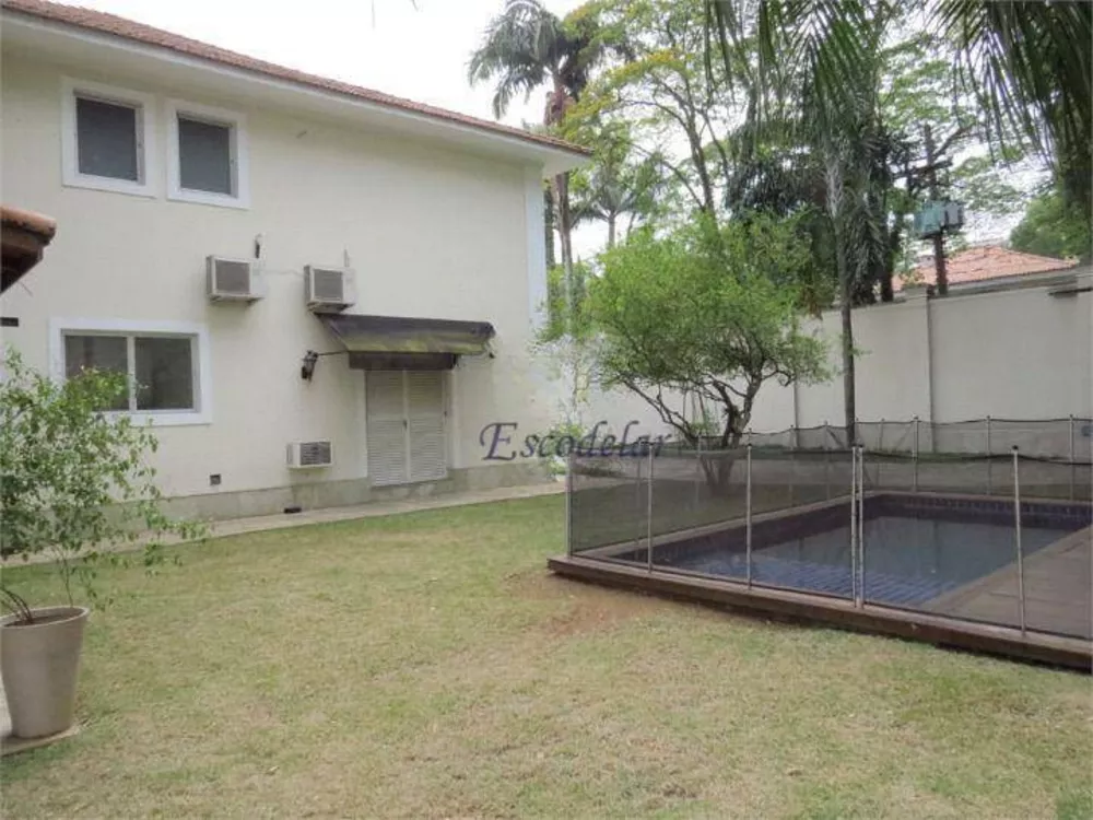 Casa à venda com 4 quartos, 700m² - Foto 7