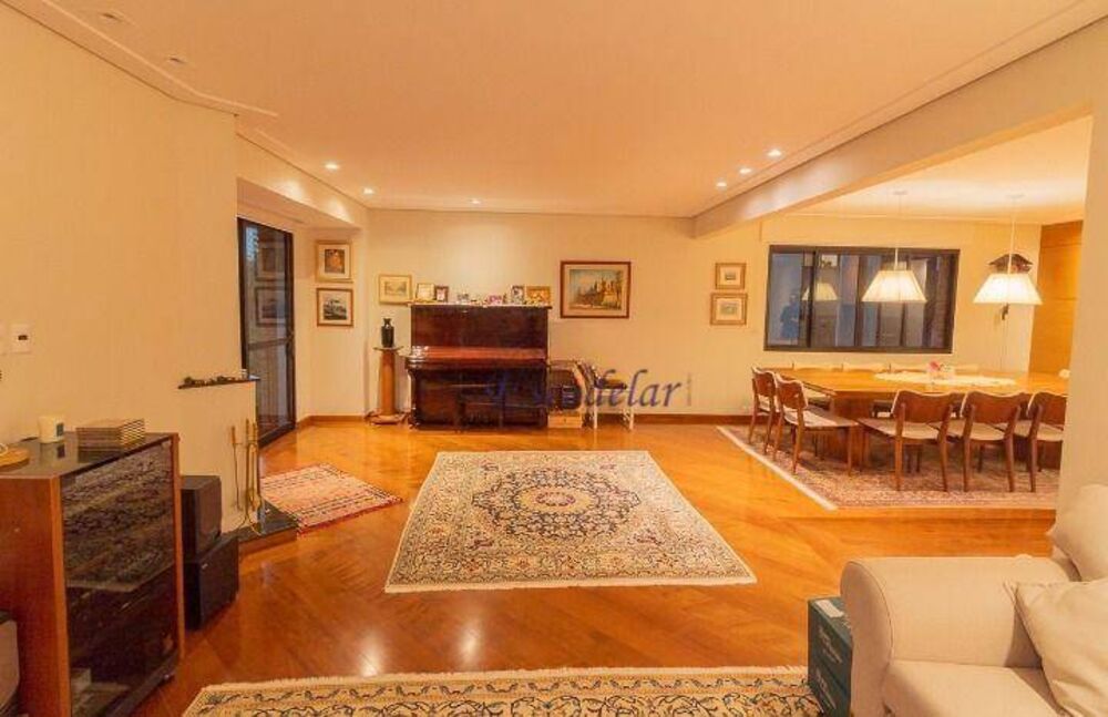 Apartamento, 4 quartos, 217 m² - Foto 1
