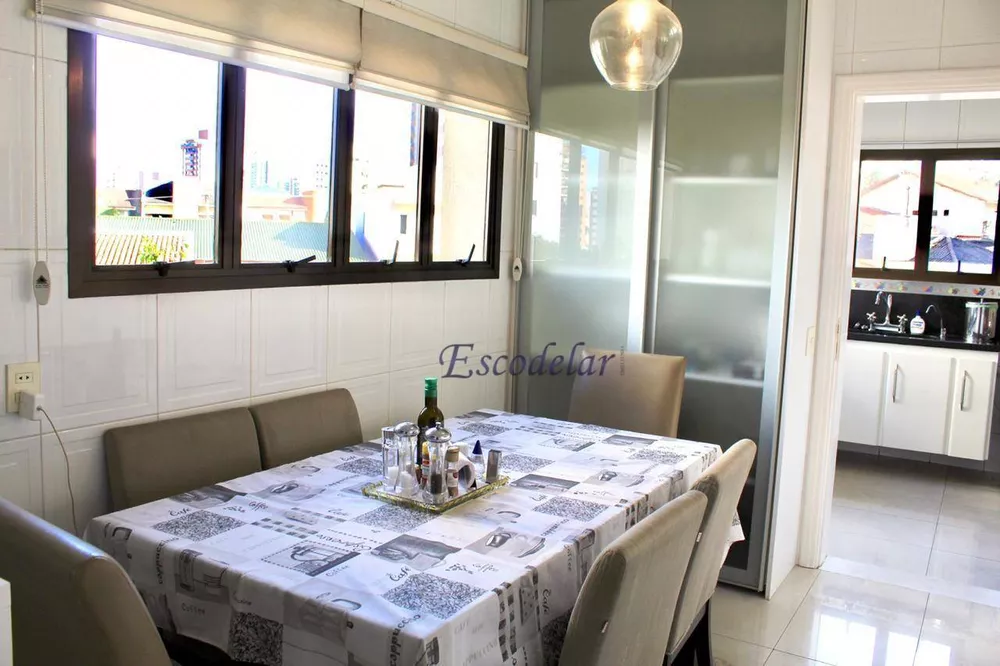 Apartamento à venda com 3 quartos, 230m² - Foto 7