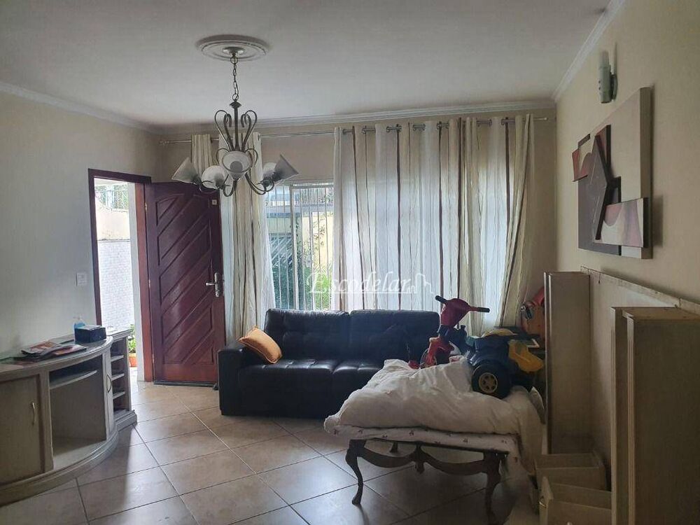 Sobrado, 3 quartos, 208 m² - Foto 1
