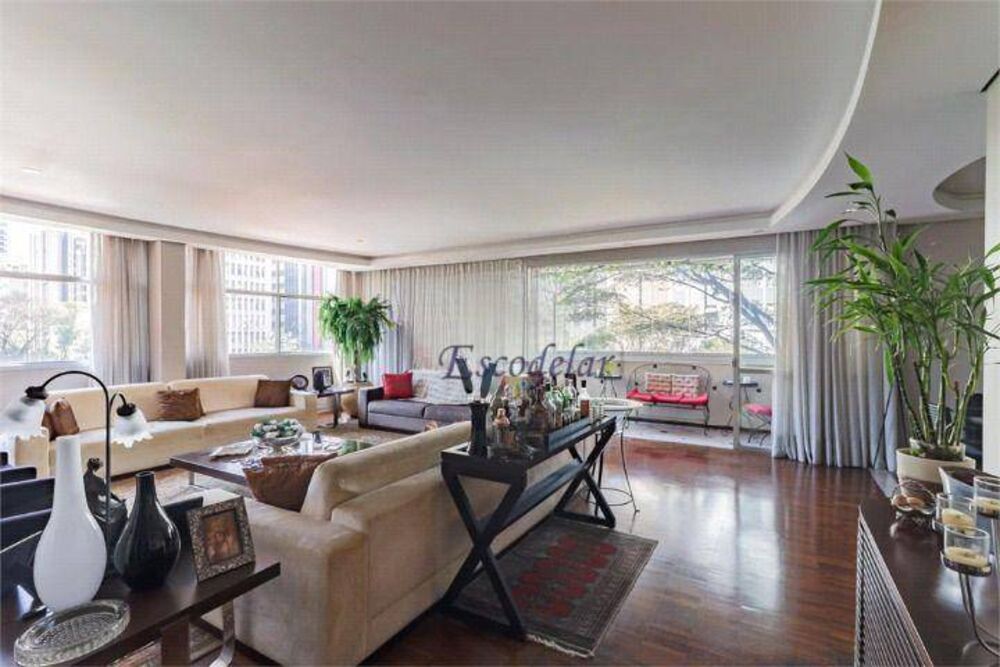Apartamento, 4 quartos, 240 m² - Foto 1