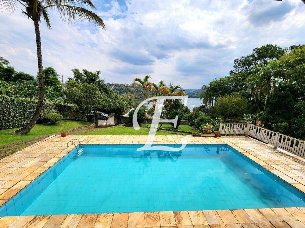 Chácara à venda com 6 quartos, 300m² - Foto 4