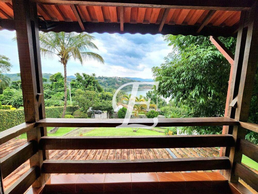 Chácara à venda com 6 quartos, 300m² - Foto 29