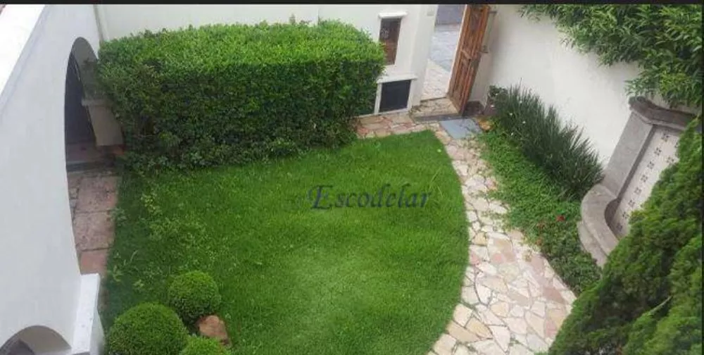 Casa, 3 quartos, 219 m² - Foto 1