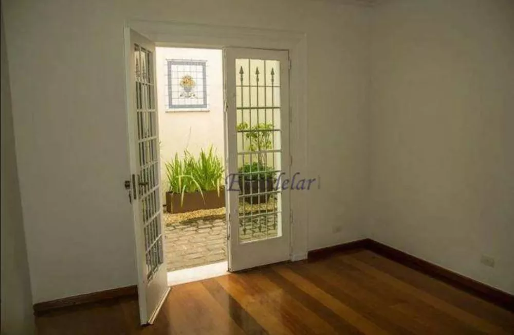 Casa, 3 quartos, 219 m² - Foto 3