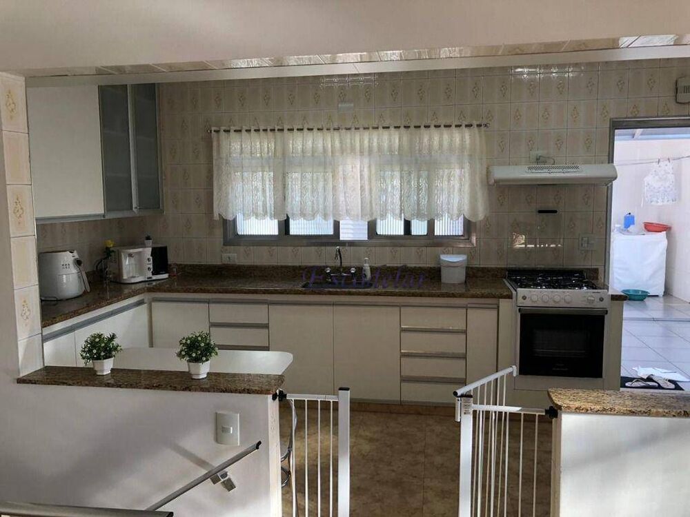 Sobrado, 3 quartos, 390 m² - Foto 19