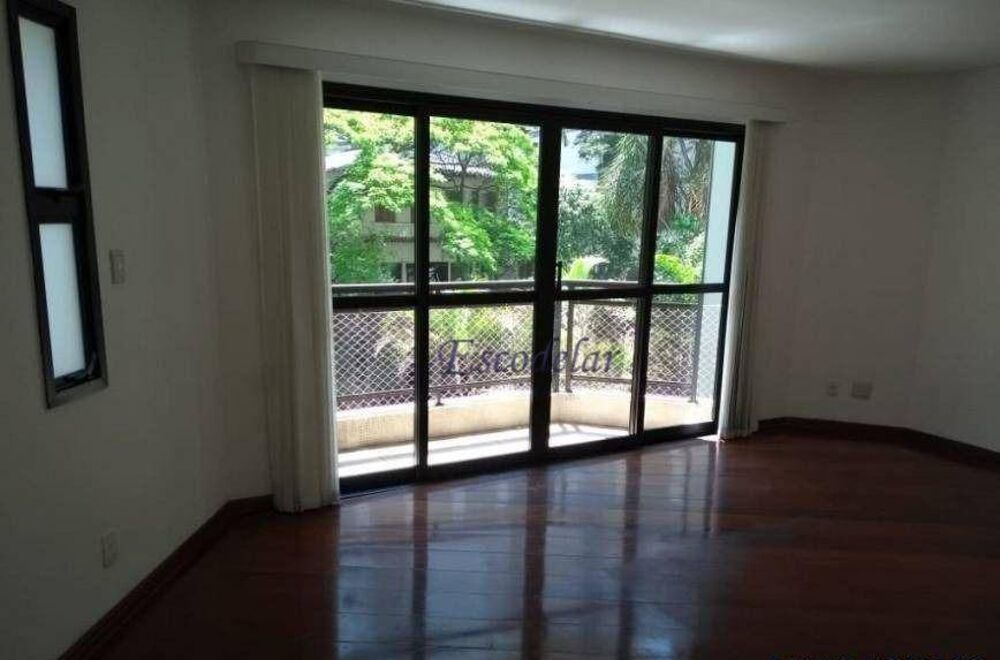 Apartamento, 3 quartos, 160 m² - Foto 2