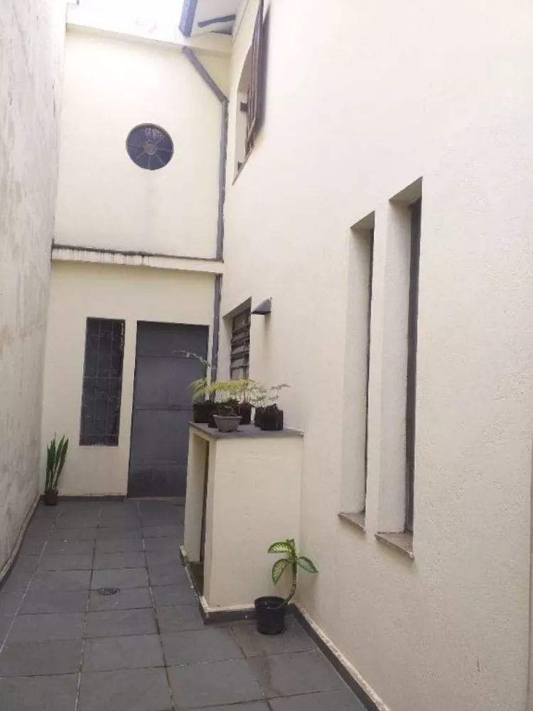 Sobrado à venda com 3 quartos, 224m² - Foto 14