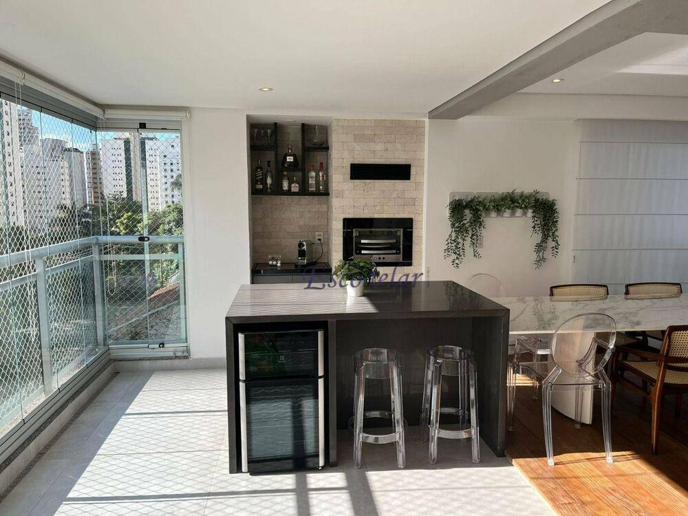 Apartamento, 4 quartos, 220 m² - Foto 2
