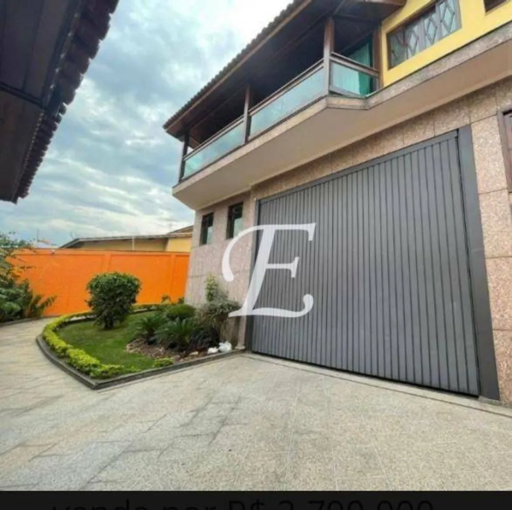 Casa, 3 quartos, 300 m² - Foto 1